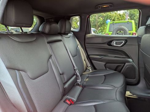 New 2026 Jeep Compass Latitude AWD/4WD image 30