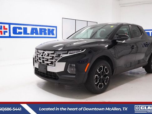 Used 2024 Hyundai Santa Cruz SEL FWD image 1