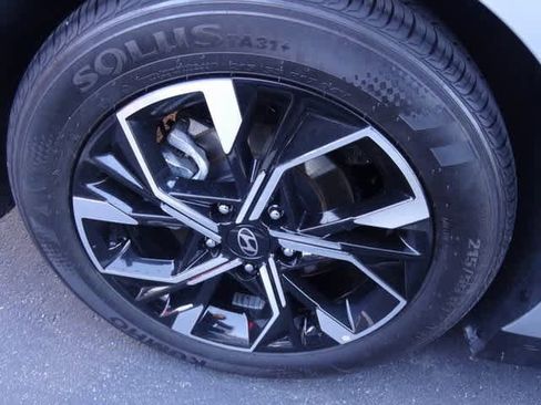Used 2025 Hyundai Sonata SEL image 11