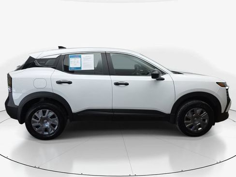 Used 2026 Nissan Kicks S FWD image 5