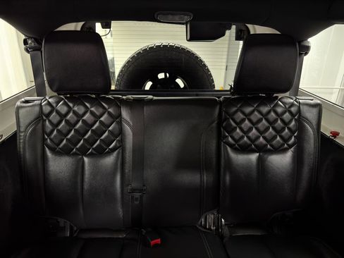 Used 2016 Jeep Wrangler Unlimited Sport w/ Quick Order Package 24S image 33