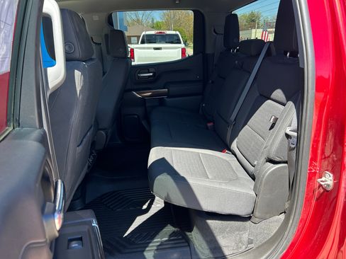 Used 2021 Chevrolet Silverado 1500 RST AWD/4WD image 31