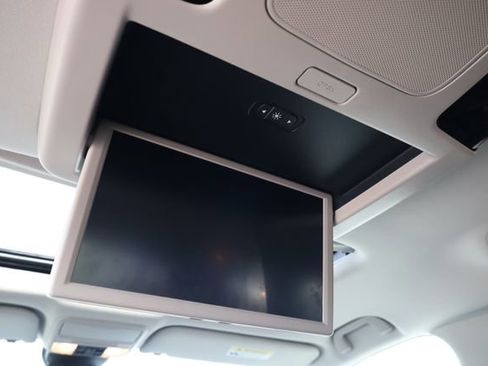 Used 2025 Honda Odyssey Touring image 25