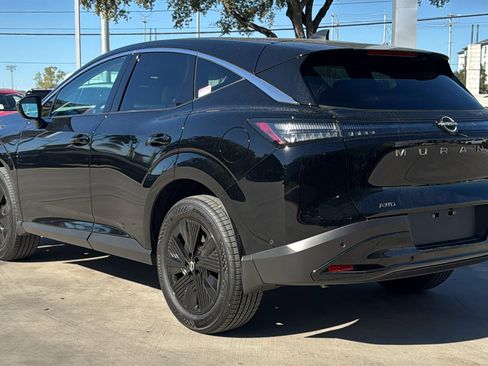 Used 2025 Nissan Murano SV image 5