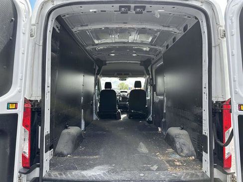 Used 2019 Ford Transit 250 148 Medium Roof RWD image 13
