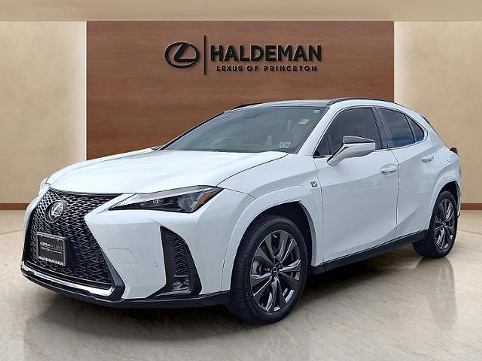 Certified 2023 Lexus UX 250h F Sport FWD image 3