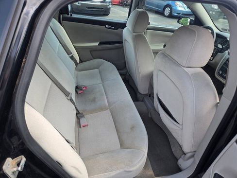 Used 2008 Chevrolet Impala LT FWD image 19