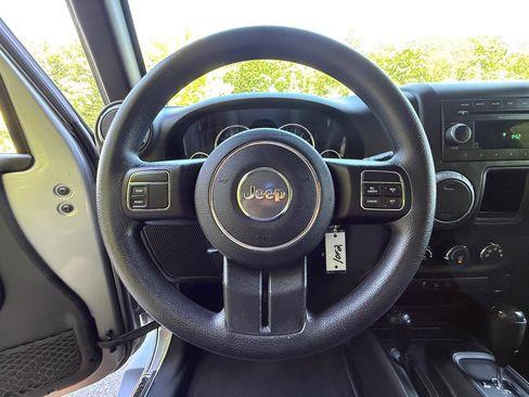 Used 2015 Jeep Wrangler Sport AWD/4WD image 15