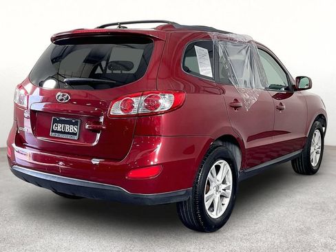 Used 2011 Hyundai Santa Fe SE FWD image 2
