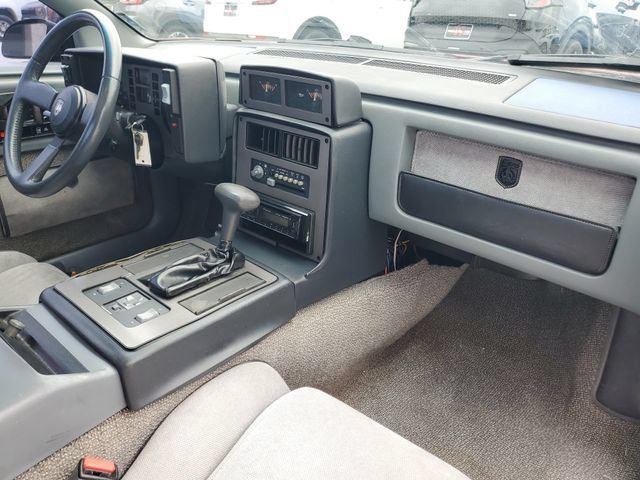 Used 1987 Pontiac Fiero GT RWD image 13