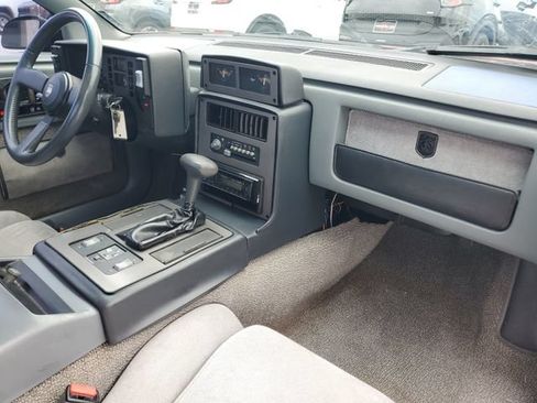 Used 1987 Pontiac Fiero GT RWD image 13