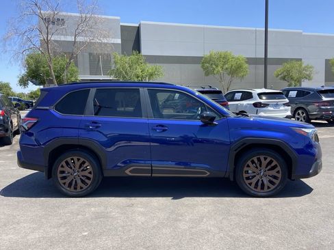 Used 2025 Subaru Forester Sport AWD/4WD image 2