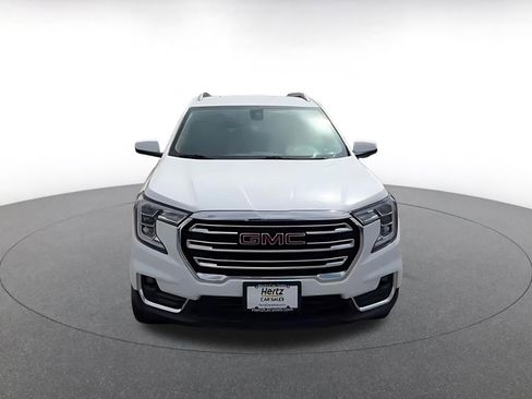 Used 2024 GMC Terrain SLT AWD/4WD image 4