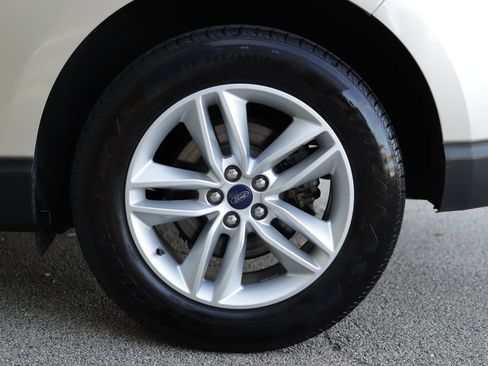 Used 2017 Ford Edge SEL w/ Equipment Group 201A FWD image 36