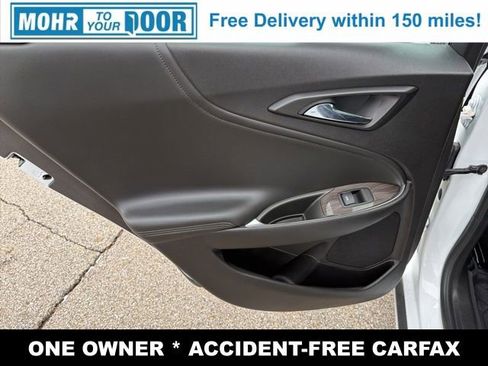 Used 2024 Chevrolet Malibu LT image 31