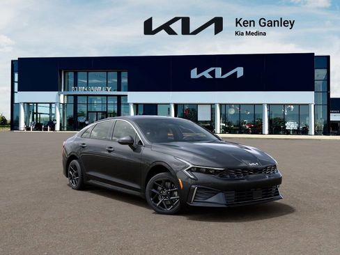 New 2026 Kia K5 LXS FWD image 8