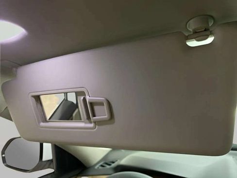 Used 2024 Volkswagen Atlas SE FWD image 63