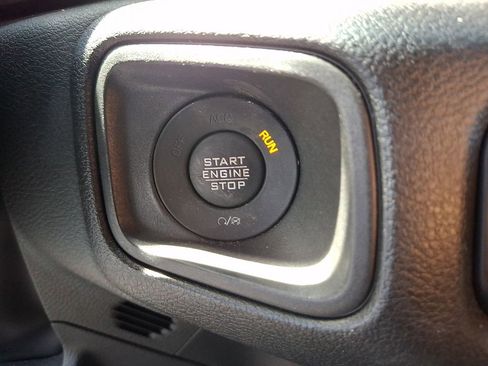 Used 2024 Jeep Wrangler Unlimited AWD/4WD image 24