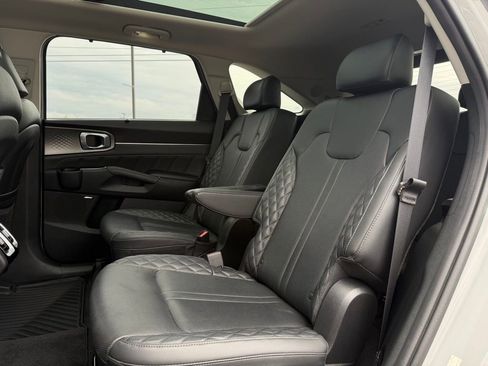 Used 2023 Kia Sorento SX image 25