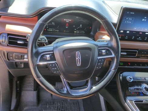 Used 2022 Lincoln Nautilus Reserve w/ Monochromatic Package AWD/4WD image 16