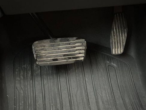 Used 2020 GMC Sierra 3500 Denali w/ Denali Ultimate Package image 45