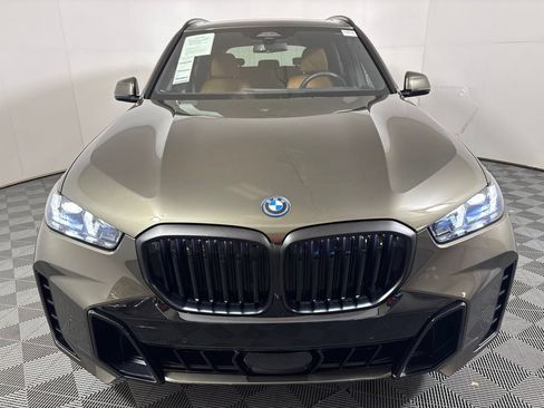 Certified 2026 BMW X5 xDrive50e w/ M Sport Package AWD/4WD image 3
