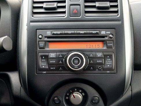 Used 2012 Nissan Versa SV w/ Convenience Pkg image 45