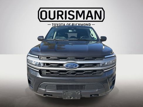 Used 2024 Ford Expedition XLT image 2