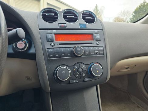 Used 2012 Nissan Altima 2.5 S w/ Value Pkg image 4