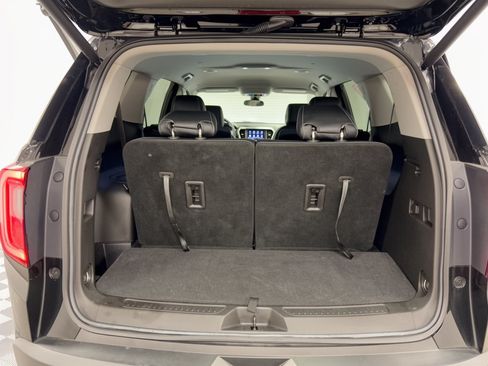 Used 2023 GMC Acadia SLE w/ Driver Convenience Package FWD image 28