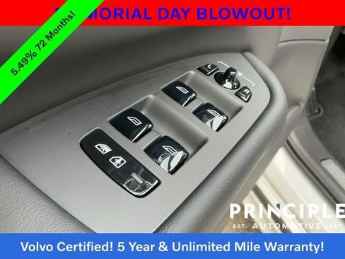 Certified 2025 Volvo XC90 B5 Core AWD/4WD image 29
