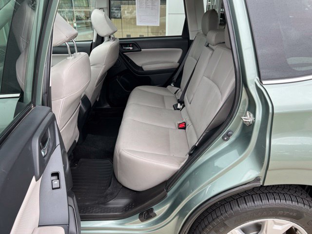 Used 2016 Subaru Forester 2.5i Limited AWD/4WD image 26