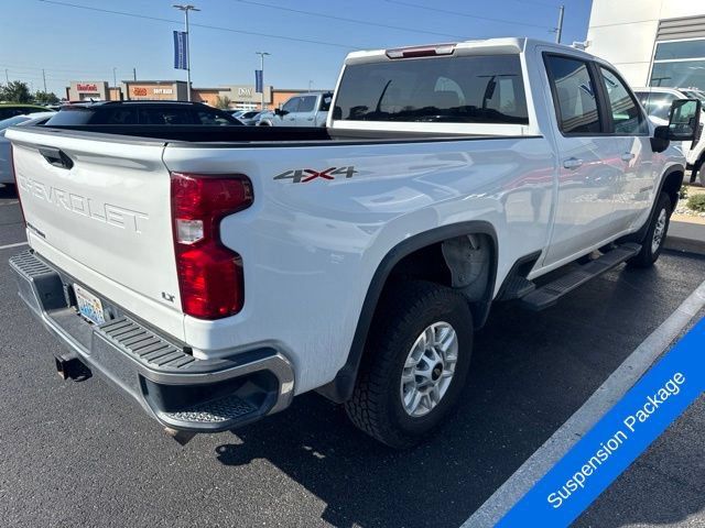 Used 2020 Chevrolet Silverado 2500 LT AWD/4WD image 4
