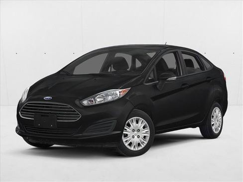 Used 2014 Ford Fiesta SE image 1
