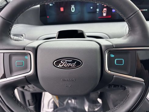 New 2025 Ford Expedition Max Platinum w/ Stealth Performance Package image 16