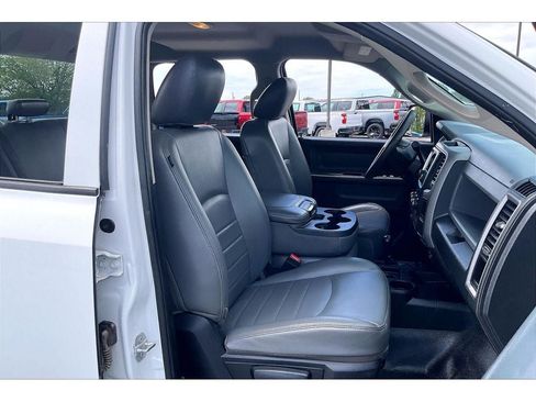 Used 2015 RAM 3500 Tradesman w/ Protection Group AWD/4WD image 8