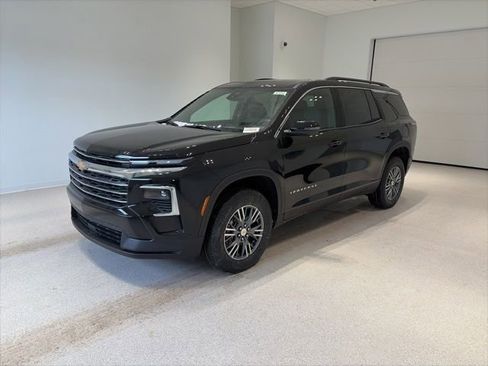 New 2026 Chevrolet Traverse LT image 3