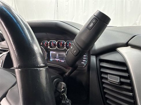 Used 2019 GMC Yukon XL SLT w/ HD Trailering Package image 20