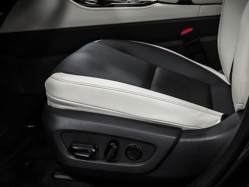 Certified 2022 Lexus NX 350h AWD image 11