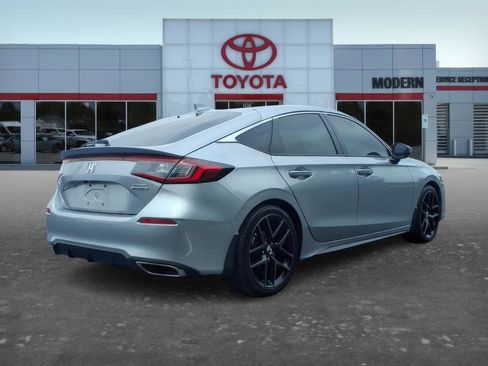 Used 2024 Honda Civic Sport Touring image 6