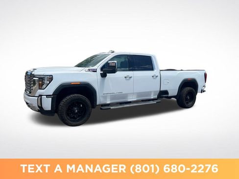 Used 2024 GMC Sierra 3500 Denali w/ Denali Reserve Package AWD/4WD image 1