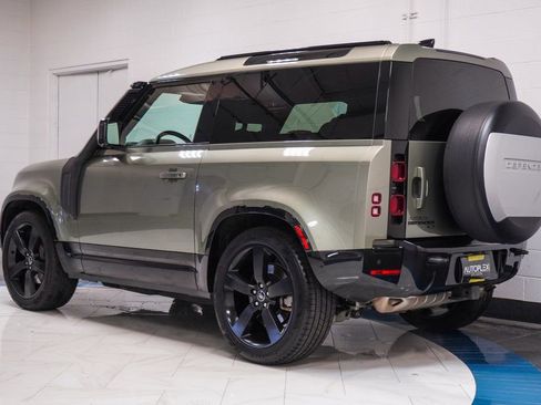 Used 2022 Land Rover Defender 90 X-Dynamic HSE image 31