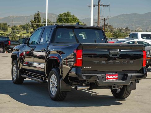 New 2026 Toyota Tacoma SR5 AWD/4WD image 7