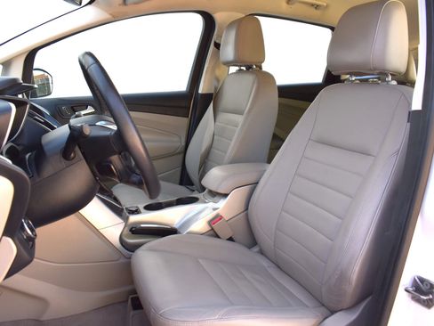 Used 2013 Ford C-MAX Energi SEL FWD image 11