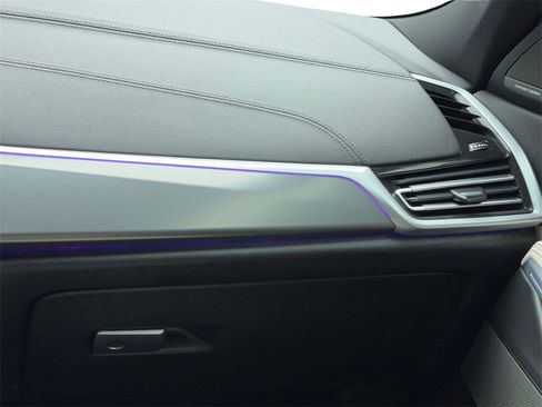 Used 2023 BMW X6 xDrive40i w/ Executive Package image 20