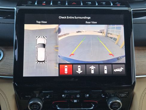 New 2025 Jeep Grand Cherokee L Summit image 15