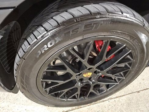 Used 2017 Porsche Macan GTS image 5