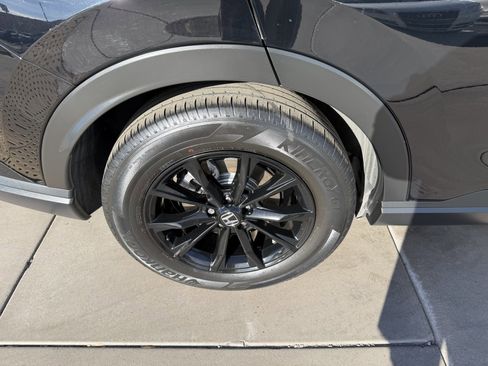 Used 2023 Honda CR-V Sport image 15