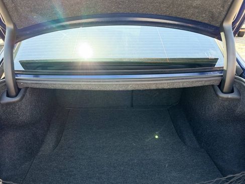 Used 2015 Dodge Charger SXT RWD image 7