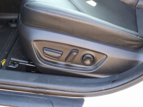 Used 2022 Toyota Camry XSE image 24